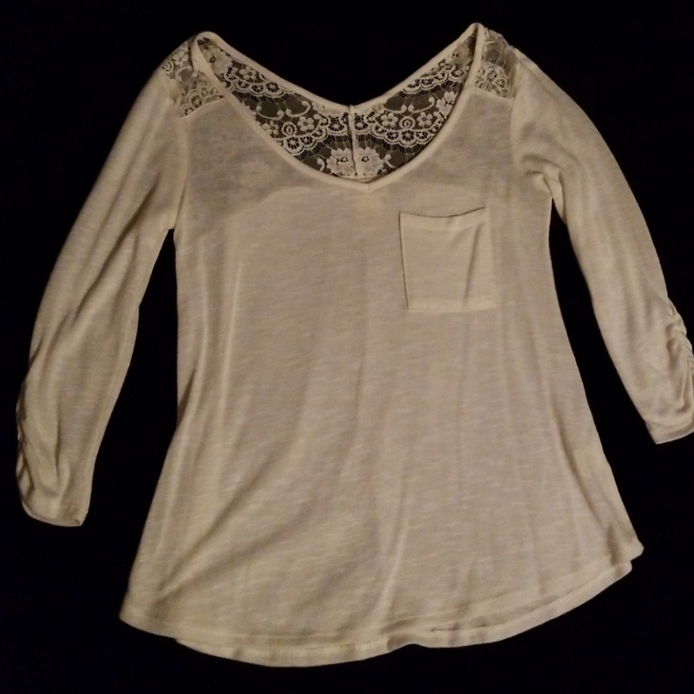 3/4 sleeve ivory shirt
